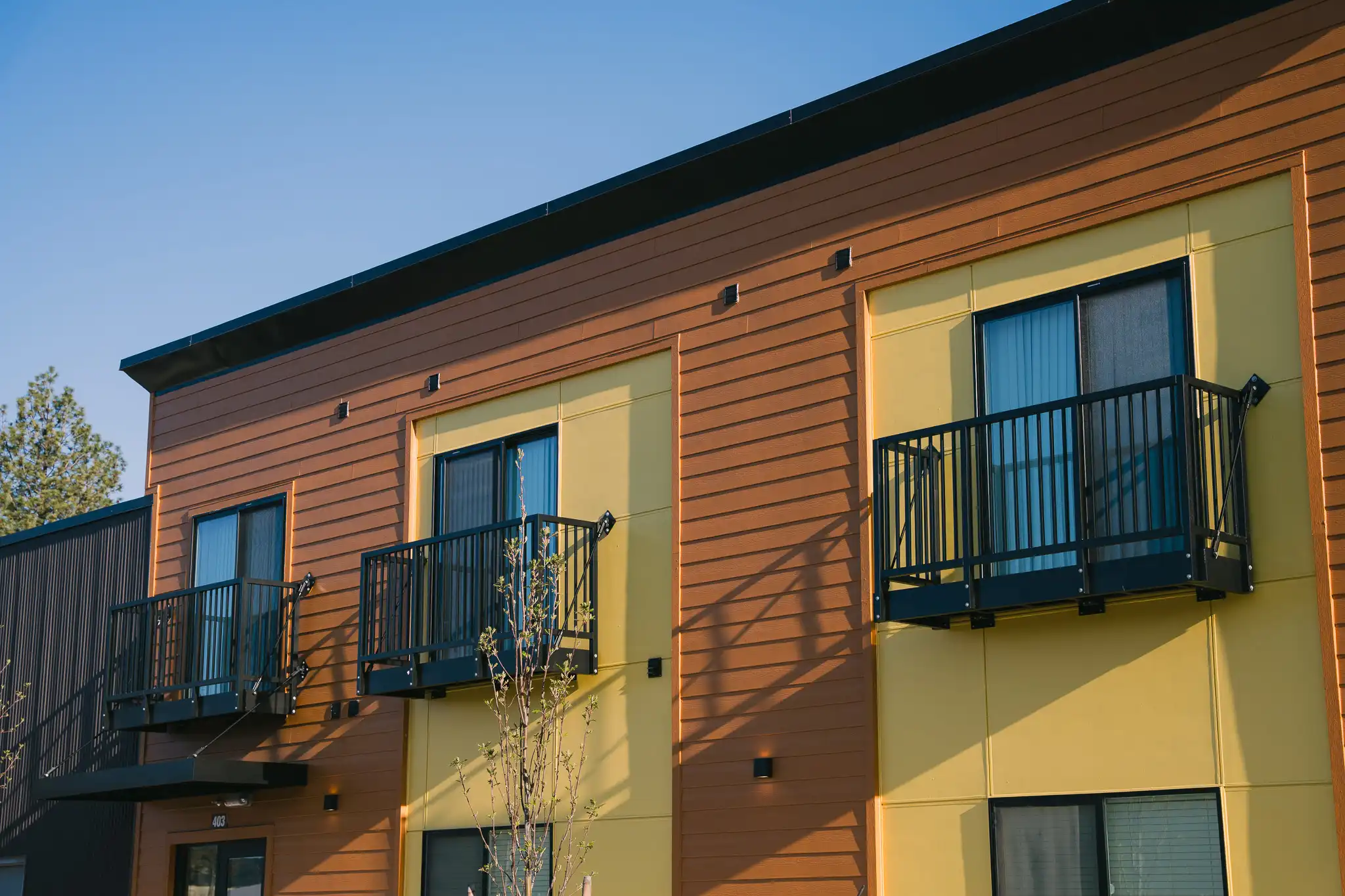 INDIANA APARTMENTS-3