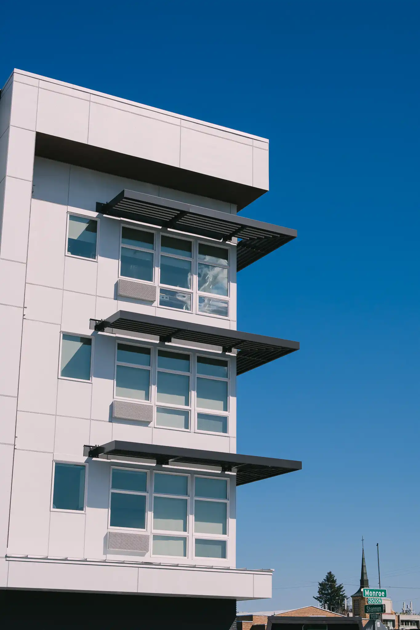 Millennium Monroe-13 Millennium Monroe-13