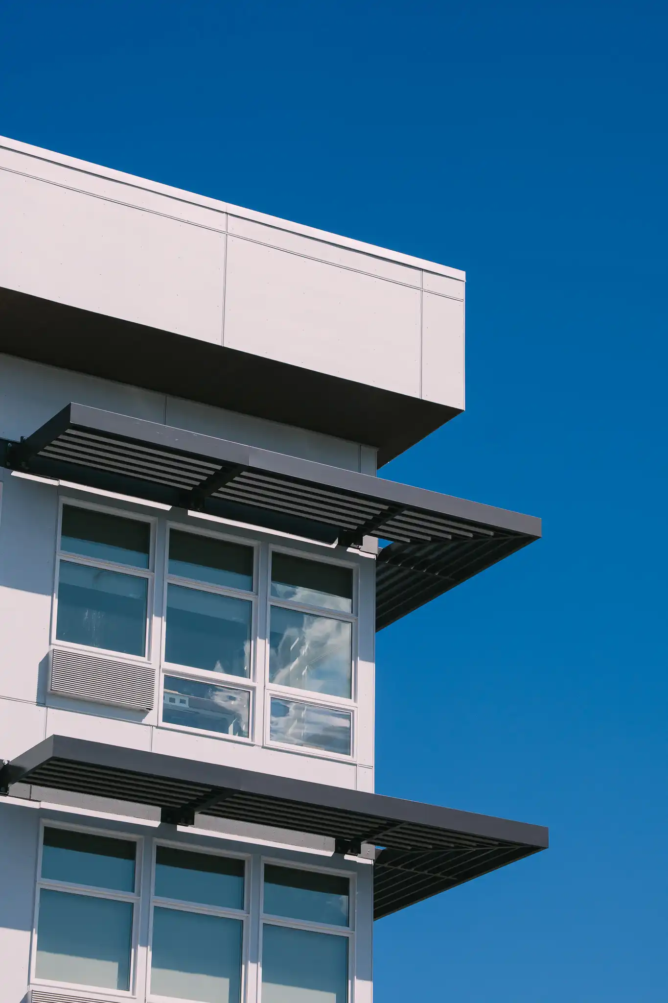 Millennium Monroe-14 Millennium Monroe-14