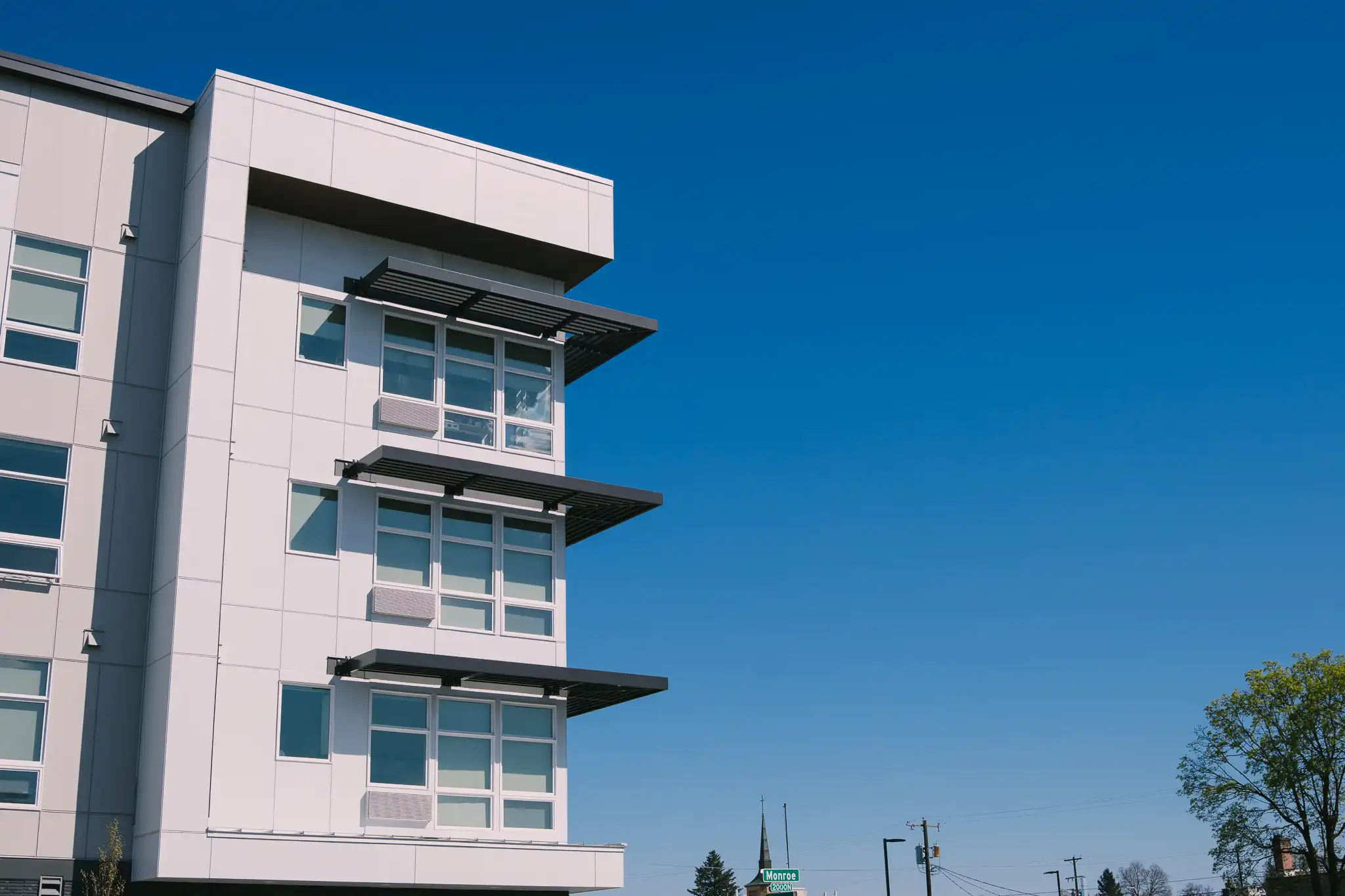 Millennium Monroe-16 Millennium Monroe-16