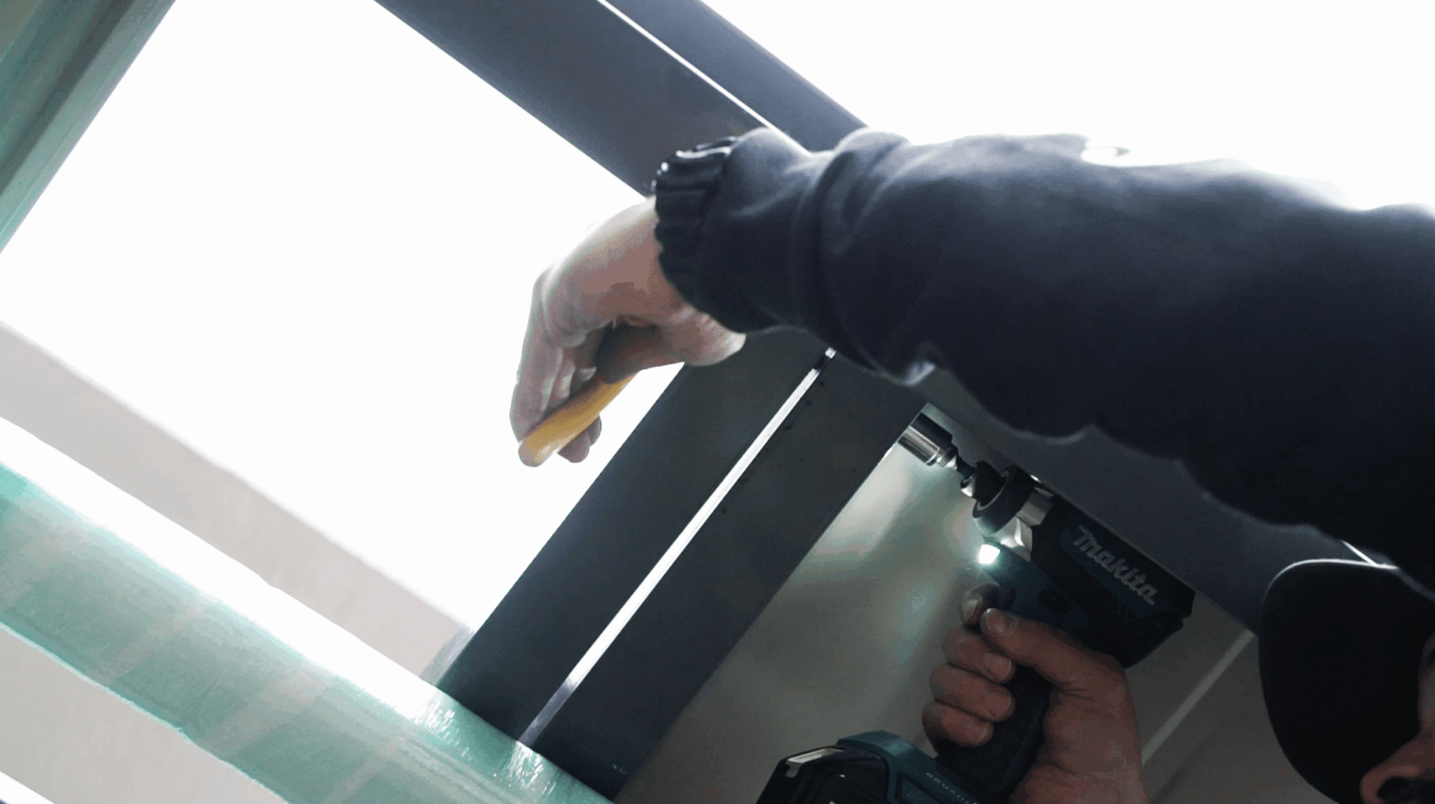 use mating bolts to bring two aluminum canopies together use mating bolts to bring two aluminum canopies together