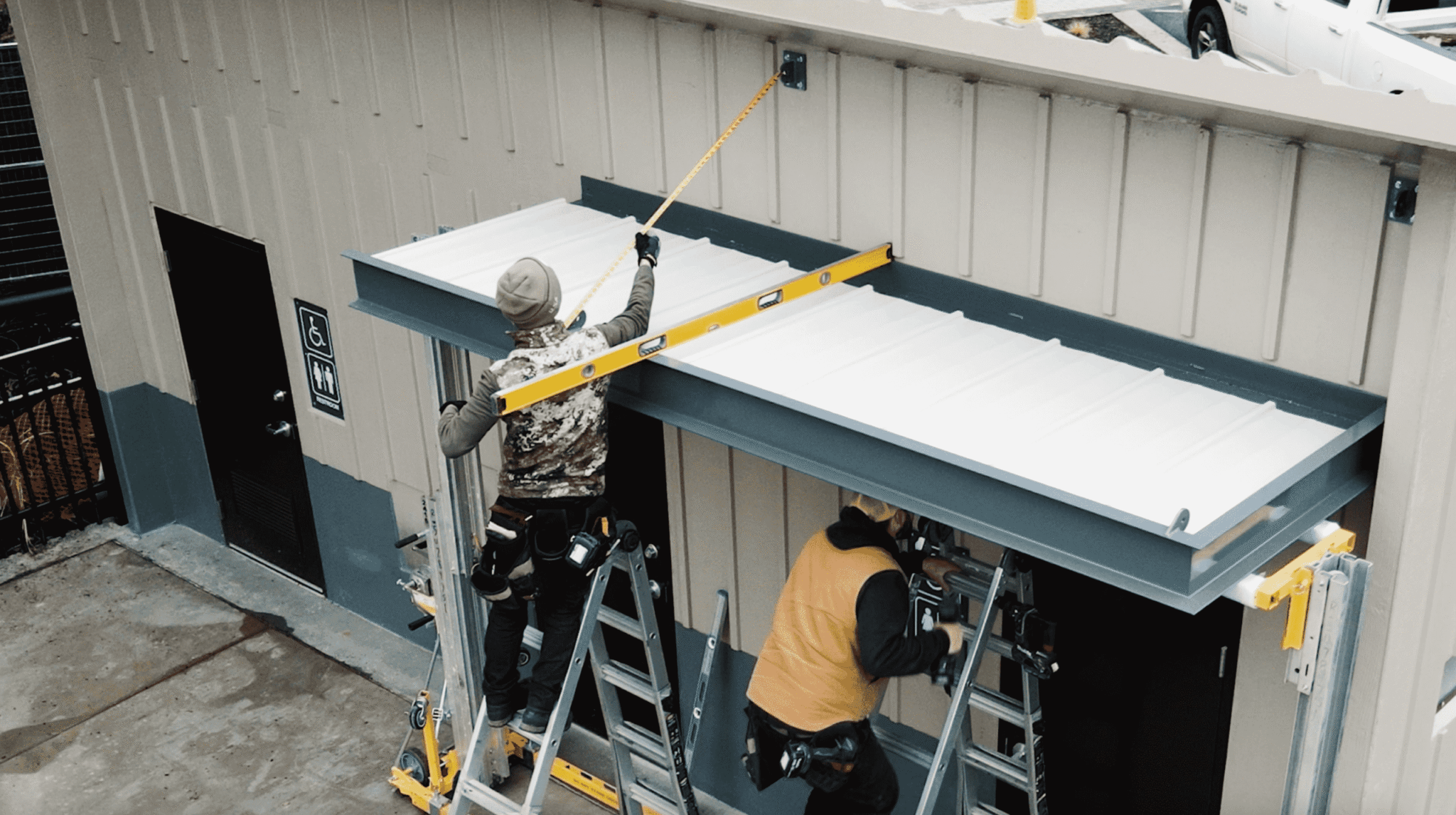 measure projection of architectural canopy measure projection of architectural canopy